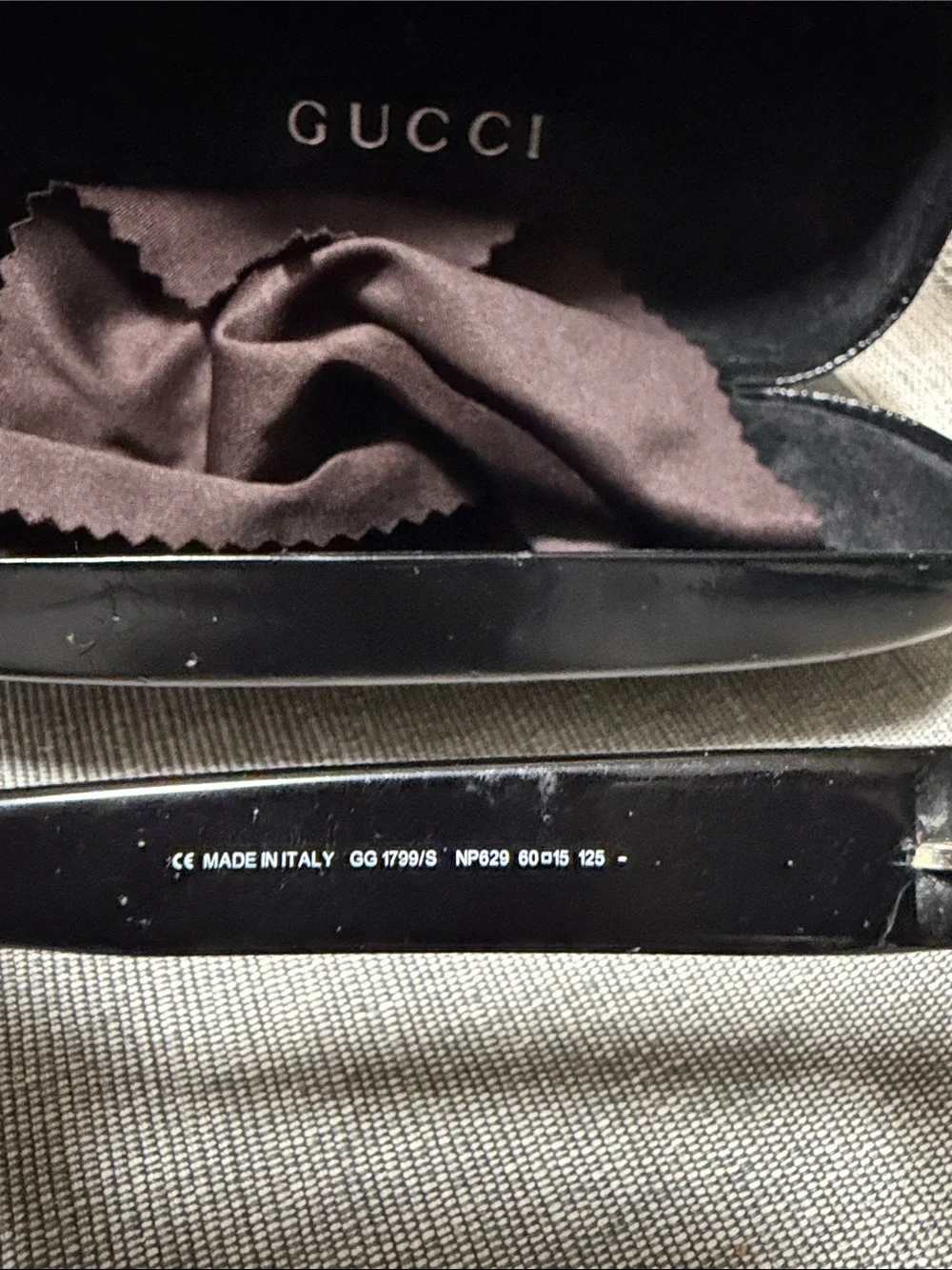 AUTHENTIC Women's Gucci Sunglasses